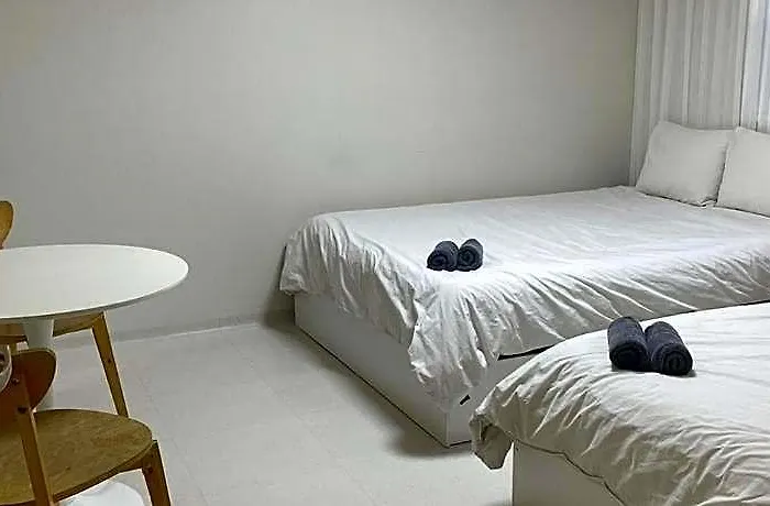 Hotel High Street 2*